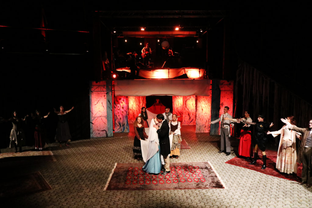 Un «Dracula» inédit proposé au théâtre