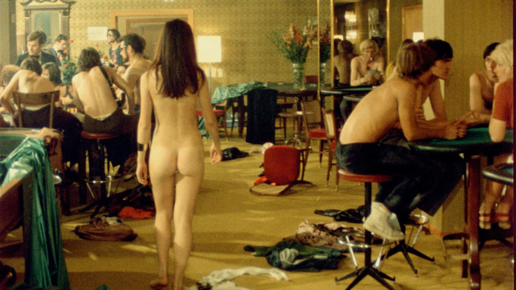 «Hotel Jugoslavija»: un regard sur la Yougoslavie et sa nudité