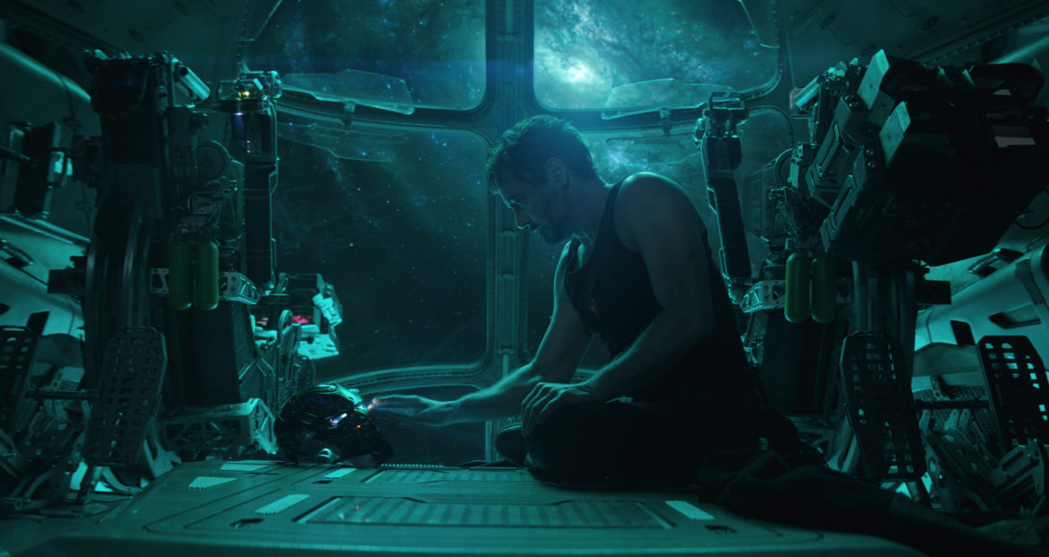 Avengers Endgame – Szenen – ov – 01 Tony (Robert Downey Jr.)