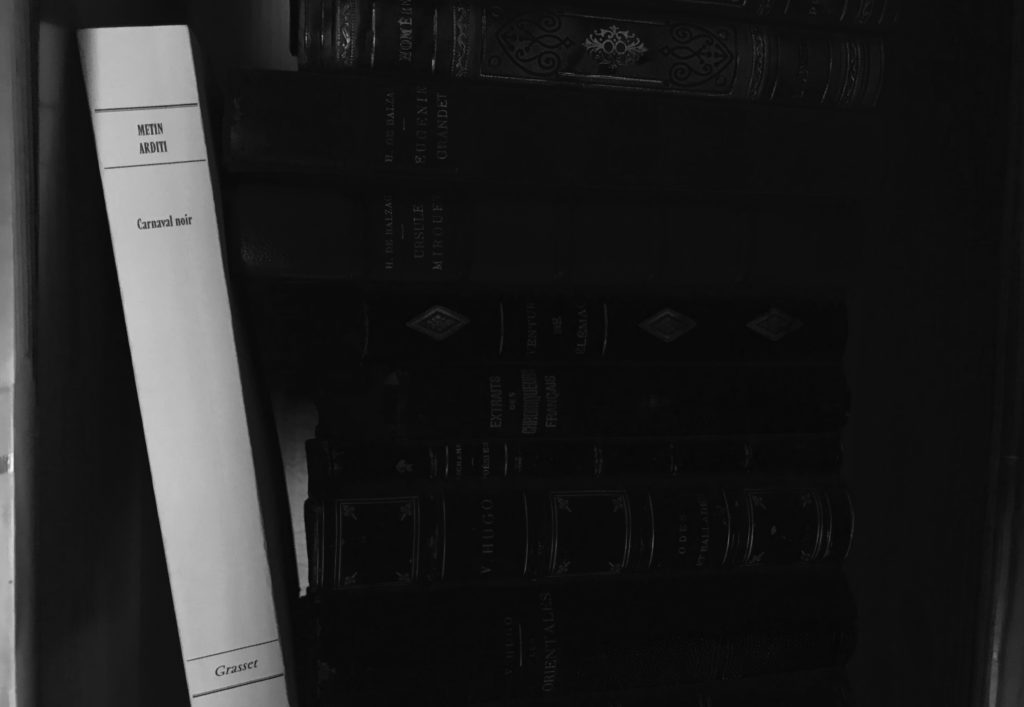 «Schwarzer Karneval» oder die ewige Wiederkehr des Bösen