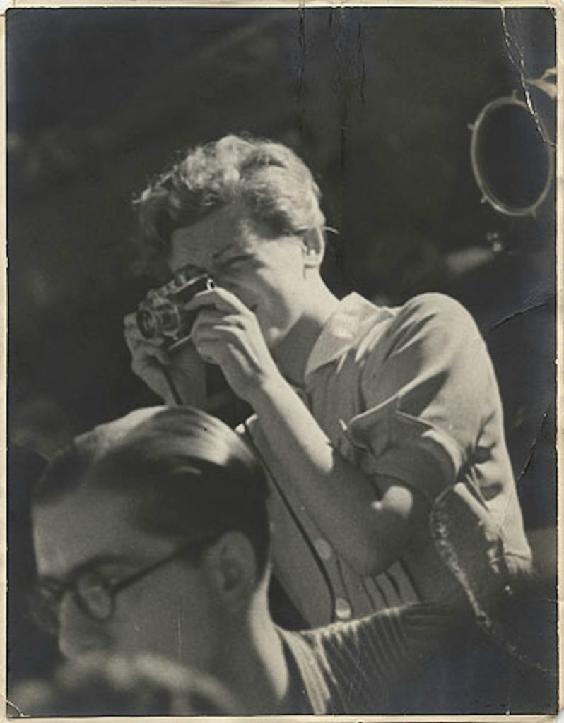 «The Girl with the Leica»: Strega Award for war photographer Gerda Taro