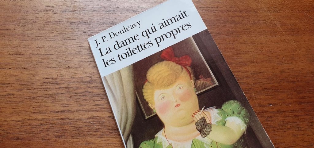 Cette étrange dame qui aimait les toilettes propres