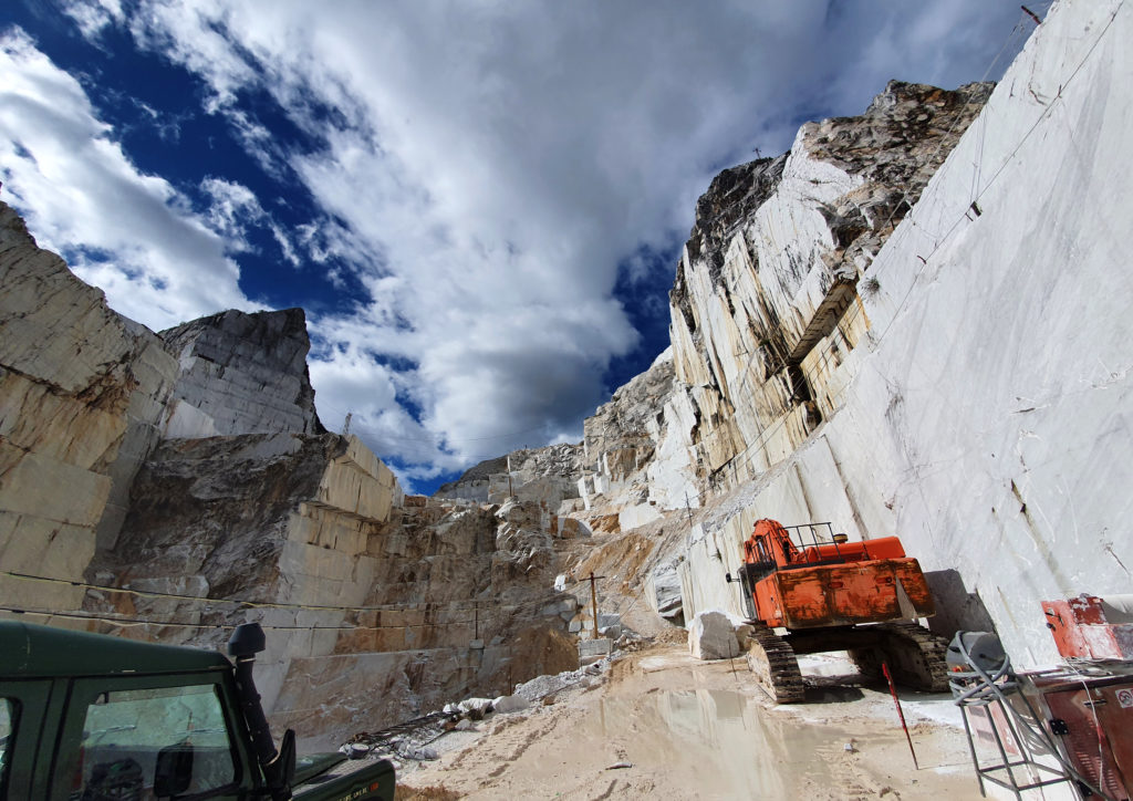 Carrare, le vertige du marbre