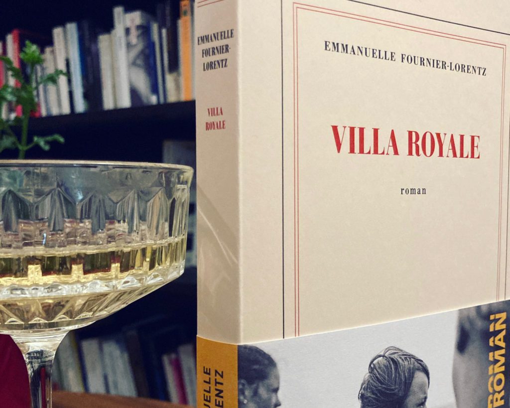 «Villa royale»: le premier roman pétillant de talent d’une Lausannoise