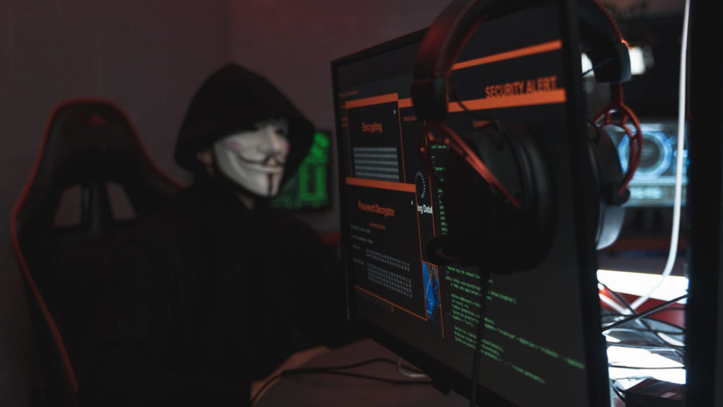 Ukraine: la guerre 2.0 sur les réseaux sociaux