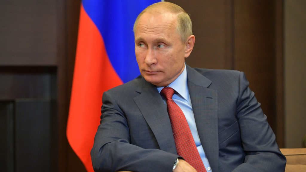 «Un geste inélégant»: Pascal Couchepin raconte sa rencontre avec Poutine en 2003