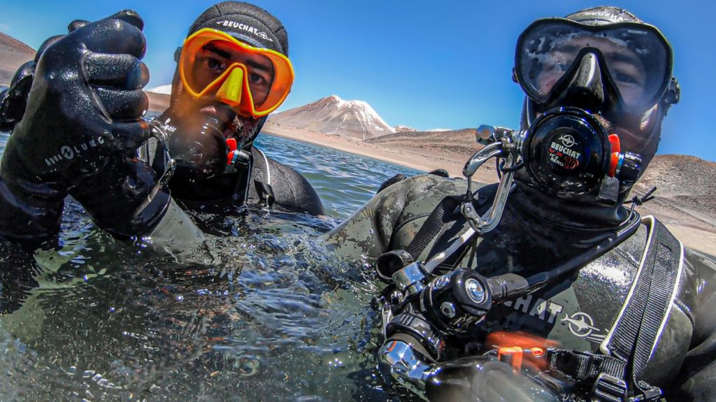 Diving in the Lagunas Verdes, the highest lakes on the planet