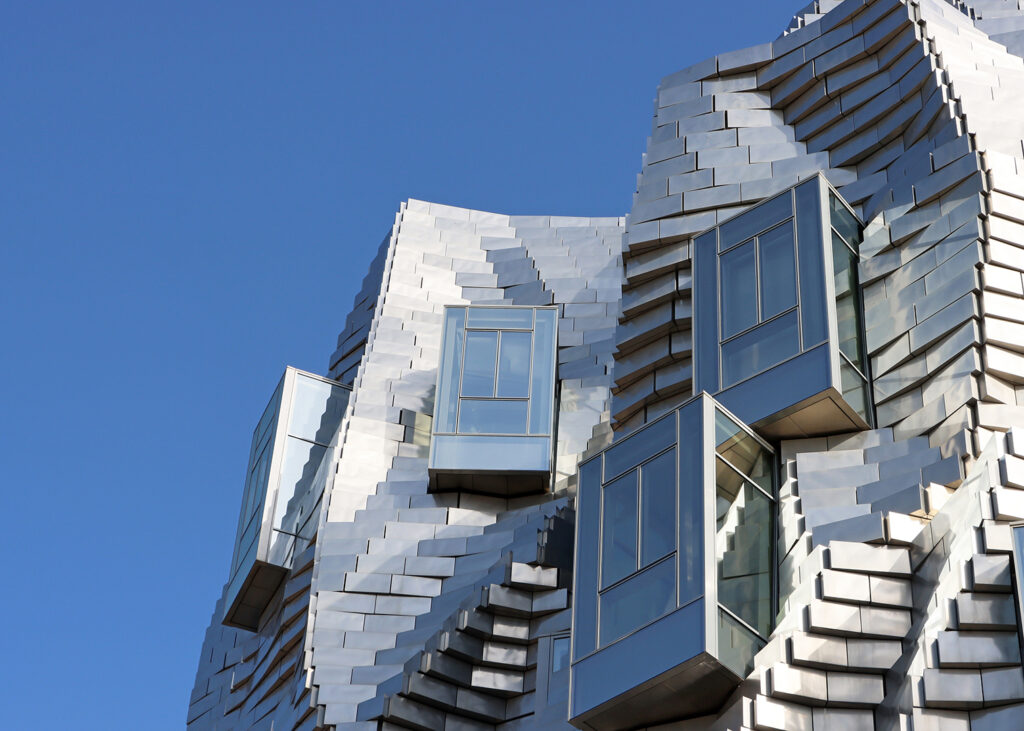 LUMA – die helvetische Arlésienne