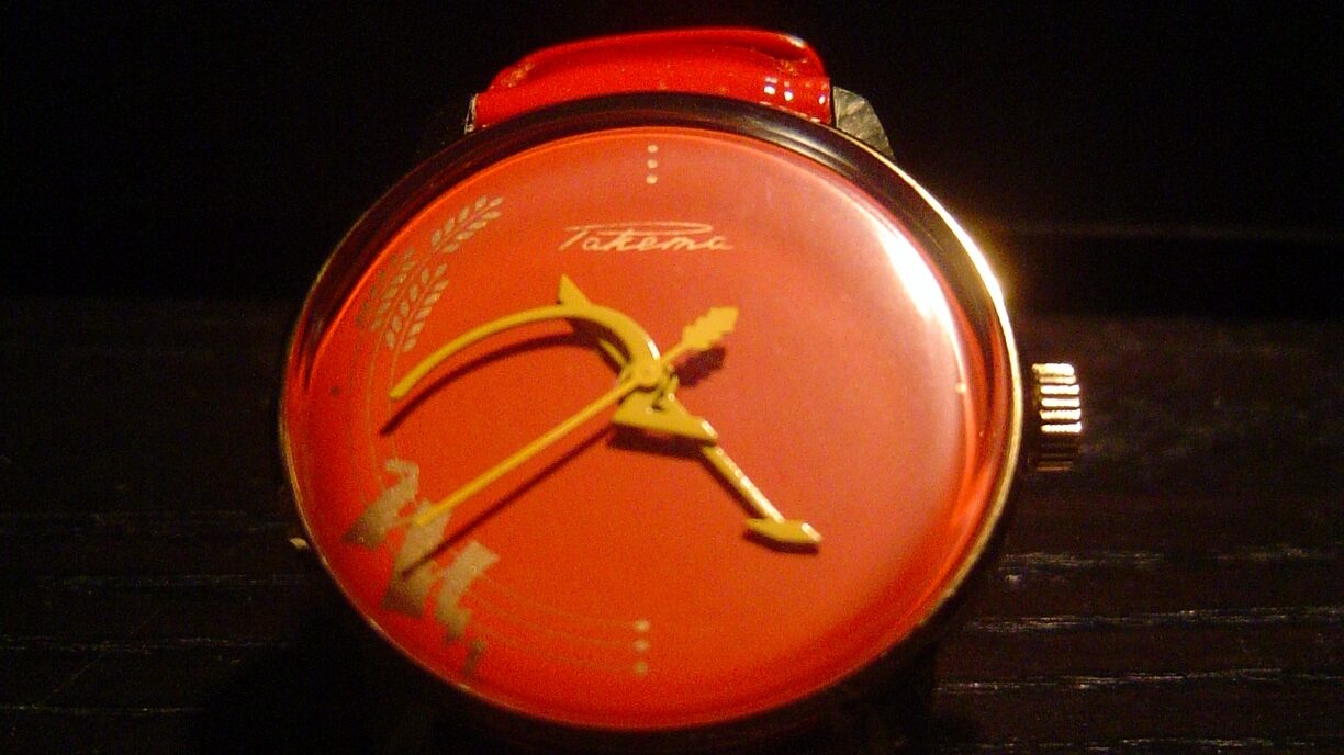 Ces montres soviétiques qui financent l’armée ukrainienne